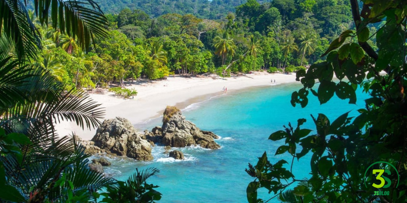 Costa Rica Destinations: A Blend of Beauty&Adventure