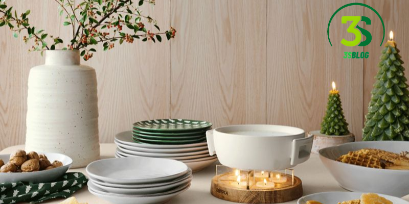 Crate and Barrel Christmas Platter