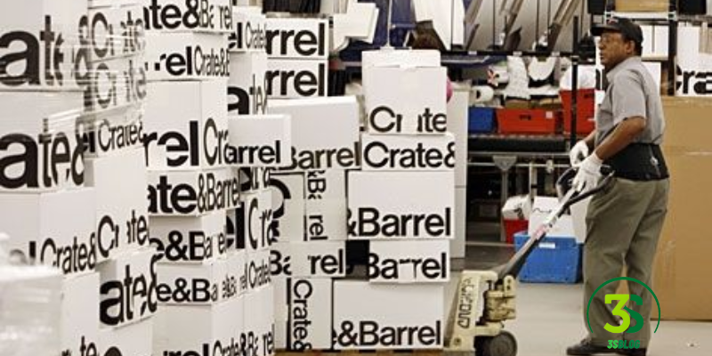 Crate and Barrel Part-Time Jobs_Stock Associate 